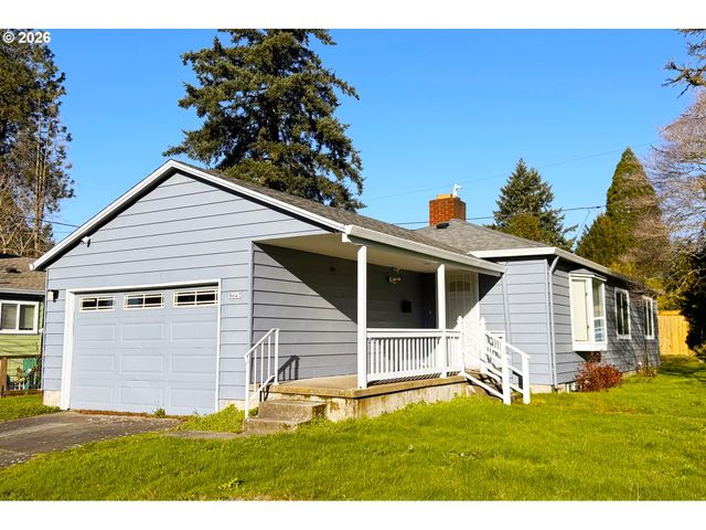 8647 Ne SCHUYLER St, Portland, OR 97220