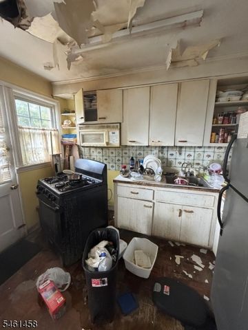 34 Meadowbrook Pl, Maplewood Twp., NJ 07040