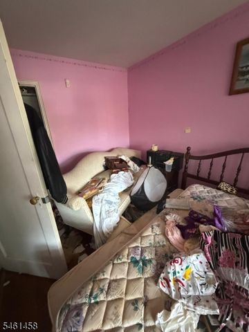 34 Meadowbrook Pl, Maplewood Twp., NJ 07040