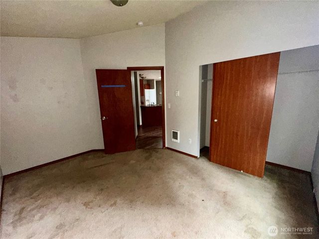 2022 201st Street E, Spanaway, WA 98387