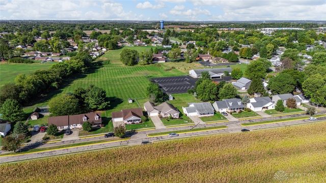 1144 Rockwell Drive, Xenia, OH 45385