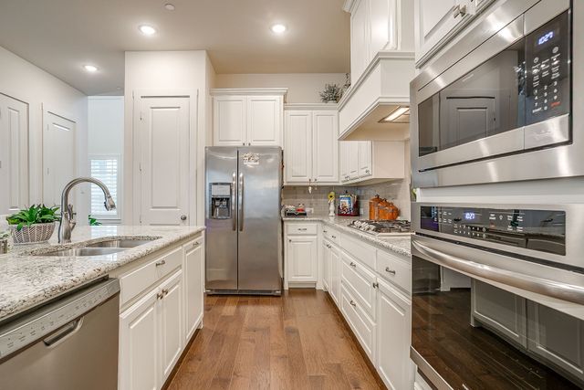 8718 Mangham Street, North Richland Hills, TX 76180