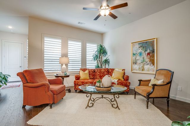 8718 Mangham Street, North Richland Hills, TX 76180