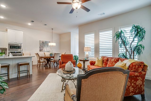 8718 Mangham Street, North Richland Hills, TX 76180