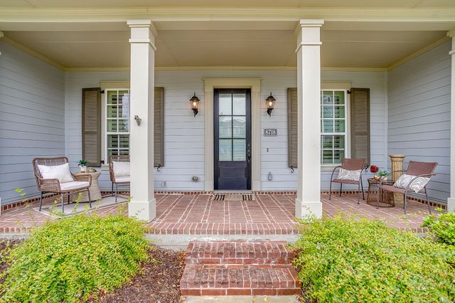 8718 Mangham Street, North Richland Hills, TX 76180