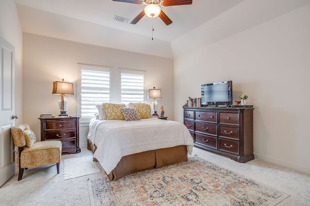 8718 Mangham Street, North Richland Hills, TX 76180