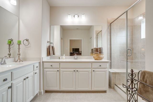 8718 Mangham Street, North Richland Hills, TX 76180