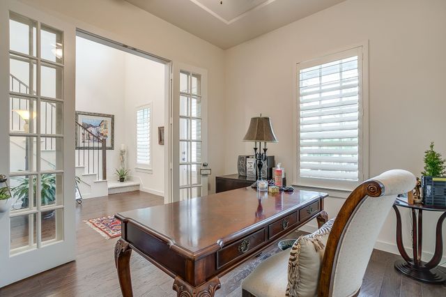 8718 Mangham Street, North Richland Hills, TX 76180