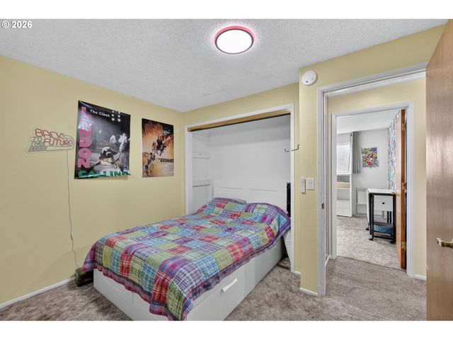5963 SHAW Hwy, Aumsville, OR 97325