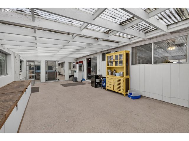 5963 SHAW Hwy, Aumsville, OR 97325