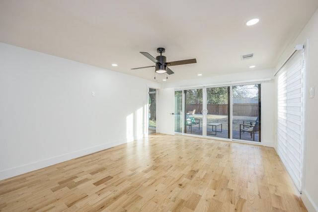 4048 Allencrest Lane, Dallas, TX 75244