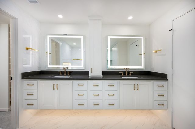 4048 Allencrest Lane, Dallas, TX 75244