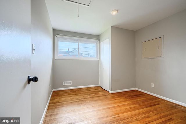 1405 INGLESIDE AVE, Baltimore, MD 21207