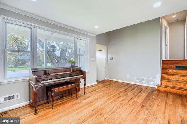 1405 INGLESIDE AVE, Baltimore, MD 21207