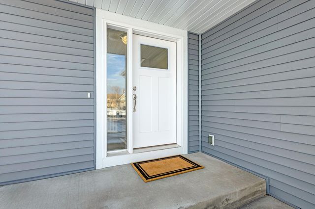 11411 Latham Lane, Chisago City, MN 55013