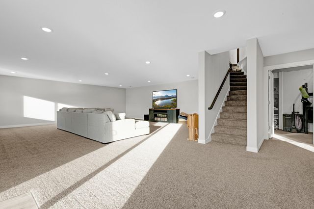 11411 Latham Lane, Chisago City, MN 55013