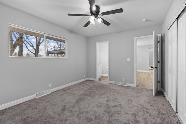 1141 W 300 N, La Porte, IN 46350