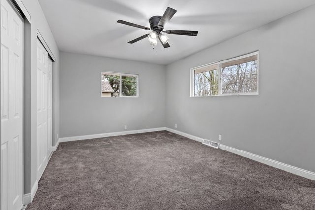 1141 W 300 N, La Porte, IN 46350