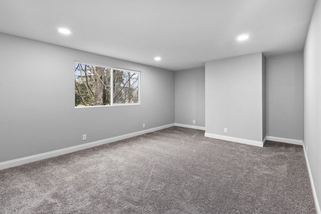 1141 W 300 N, La Porte, IN 46350