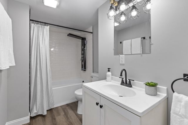 1141 W 300 N, La Porte, IN 46350