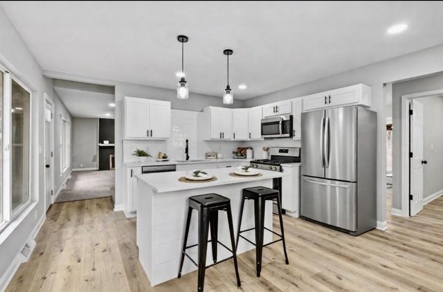 1141 W 300 N, La Porte, IN 46350