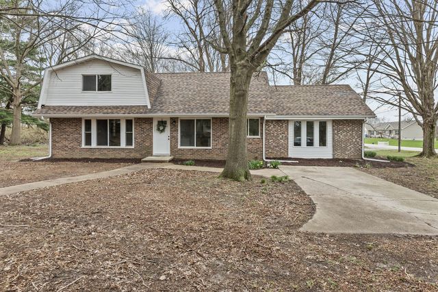 1141 W 300 N, La Porte, IN 46350