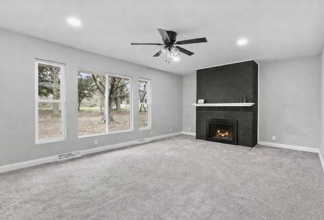 1141 W 300 N, La Porte, IN 46350