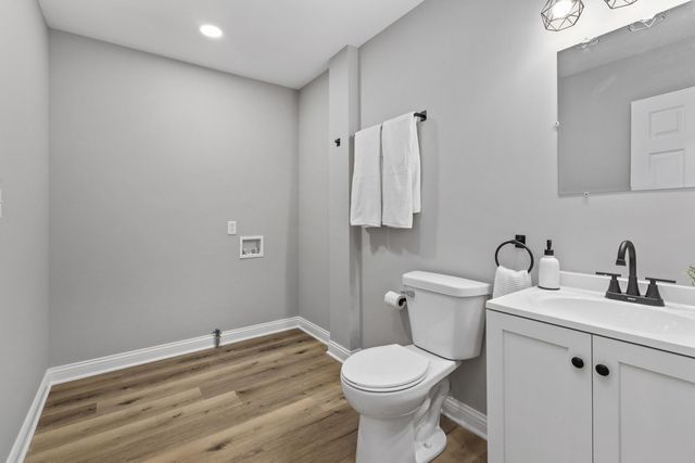 1141 W 300 N, La Porte, IN 46350