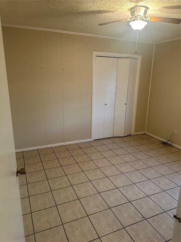 202 S Spencer Street, Mart, TX 76664