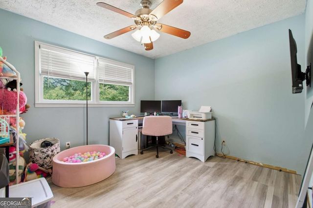 110 Crestmont Drive, Calhoun, GA 30701
