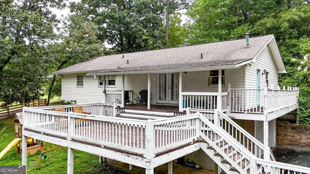 110 Crestmont Drive, Calhoun, GA 30701