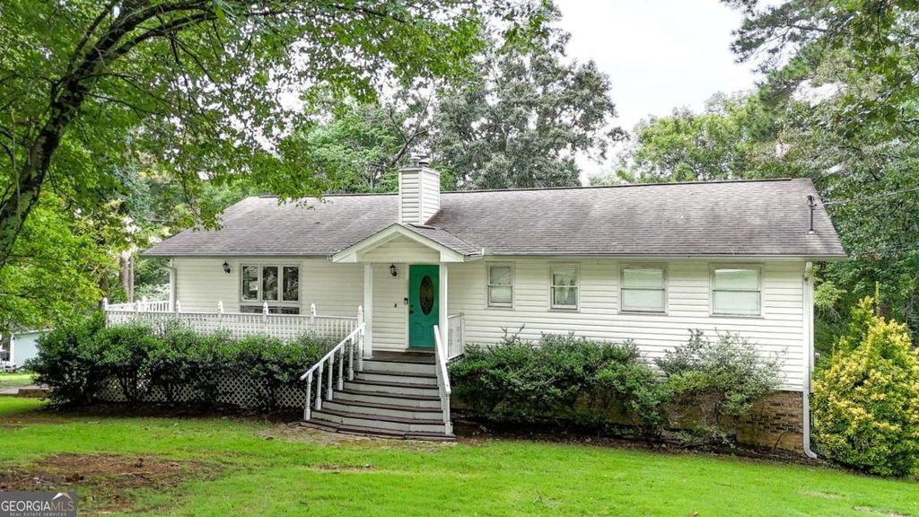 110 Crestmont Drive, Calhoun, GA 30701