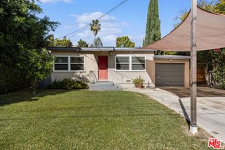 15217 Hartsook Street, Sherman Oaks, CA 91403