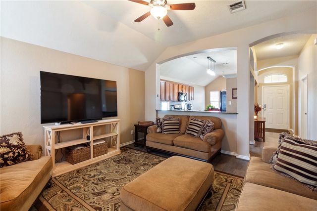 3907 Bridgeberry Court, College Station, TX 77845