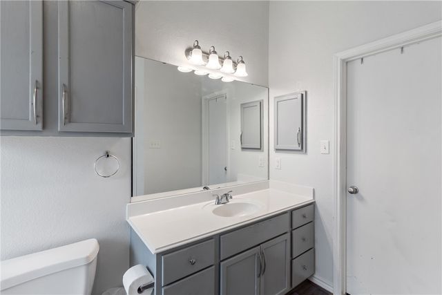3907 Bridgeberry Court, College Station, TX 77845