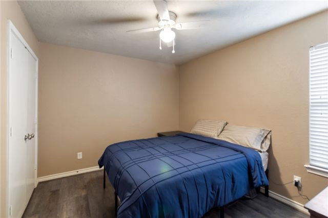 3907 Bridgeberry Court, College Station, TX 77845