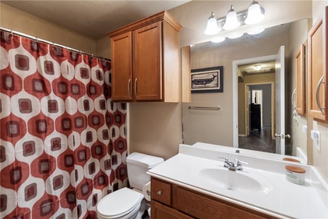 3907 Bridgeberry Court, College Station, TX 77845