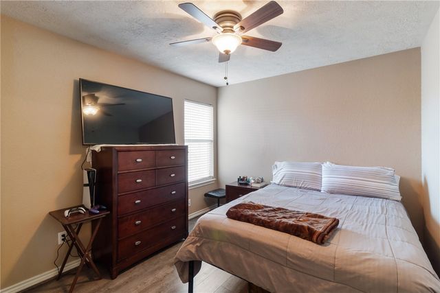 3907 Bridgeberry Court, College Station, TX 77845