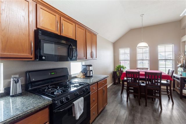 3907 Bridgeberry Court, College Station, TX 77845