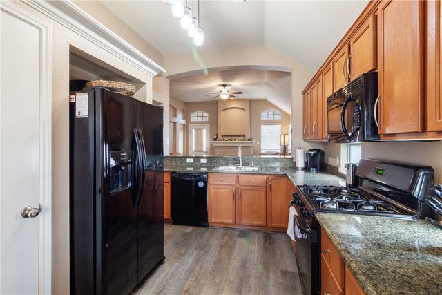 3907 Bridgeberry Court, College Station, TX 77845