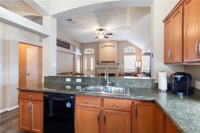 3907 Bridgeberry Court, College Station, TX 77845