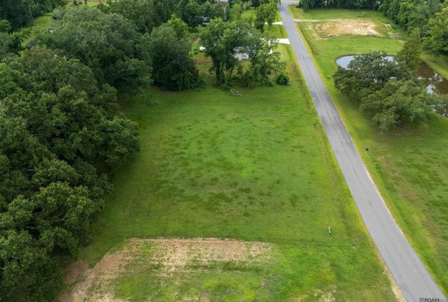 10312 Bayou Crossing, St Amant, LA 70774