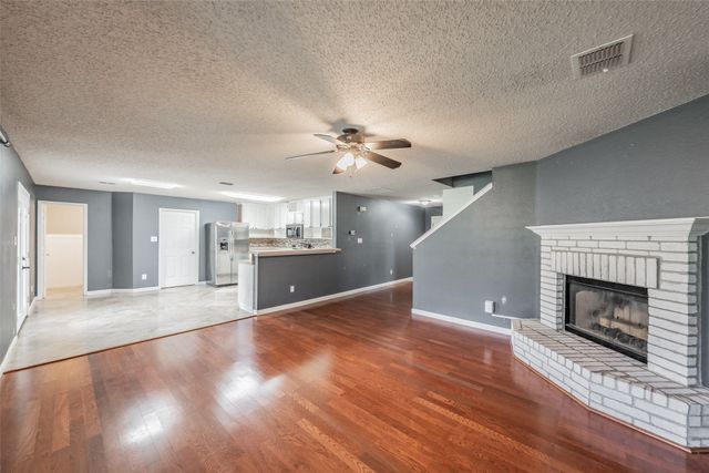 1036 Triple Crown Drive, Fort Worth, TX 76179