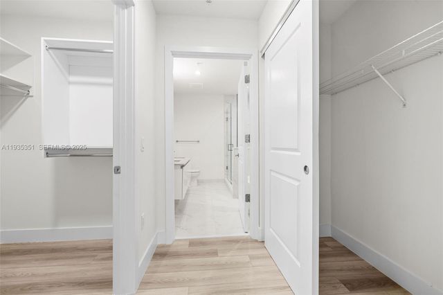 101 Diplomat Pkwy 1406, Hallandale Beach, FL 33009