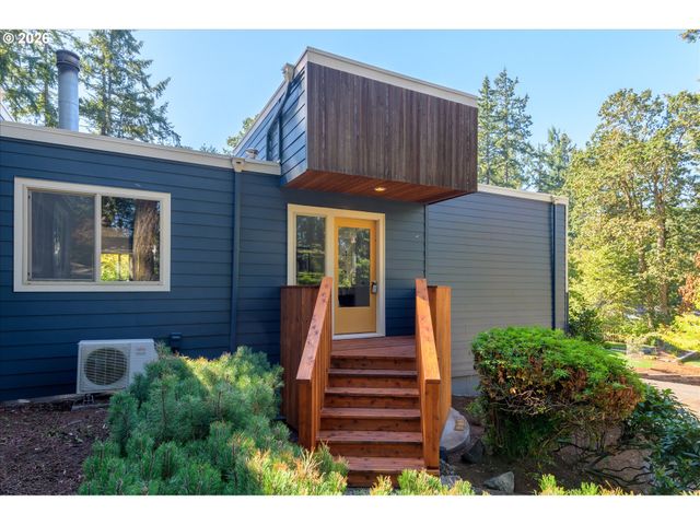 1980 KIMBERLY Dr, Eugene, OR 97405