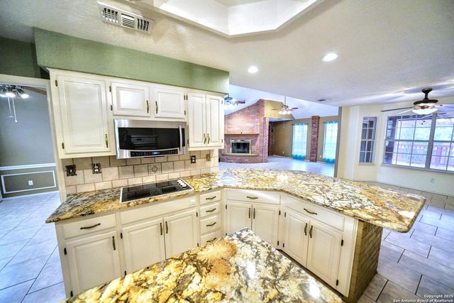 1508 Mount Laurel, Schertz, TX 78154