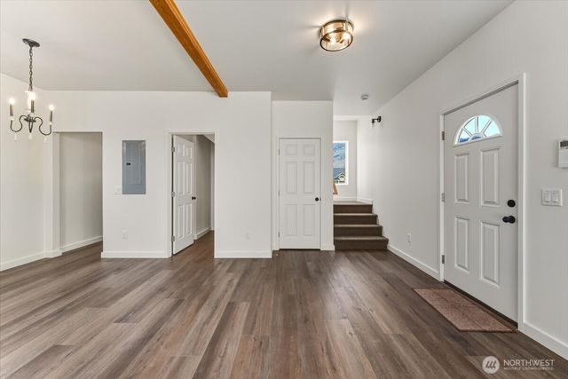 407 E Okanogan Avenue, Chelan, WA 98816