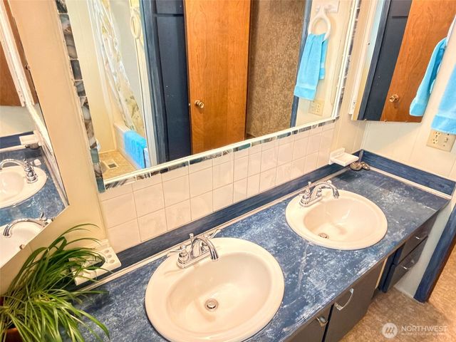 331 7th Avenue, Port Hadlock, WA 98339