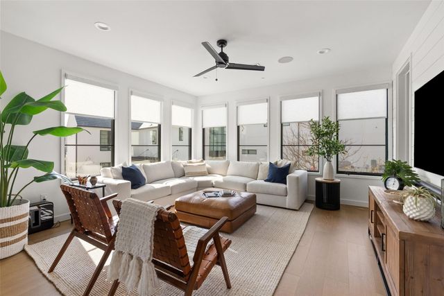 700 Ariana CT, Austin, TX 78746