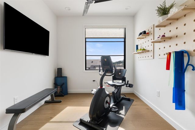 700 Ariana CT, Austin, TX 78746